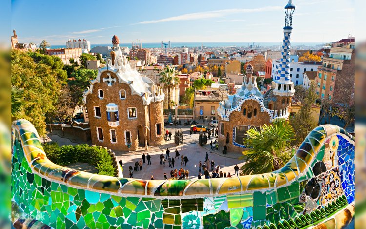 Park Guell Guided Tour with Skip the Line Tickets