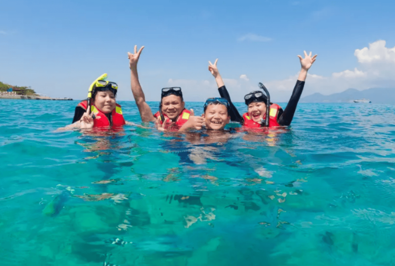 梦幻浮潜之旅：海鲜烧烤、迷你沙滩和Mun岛 4