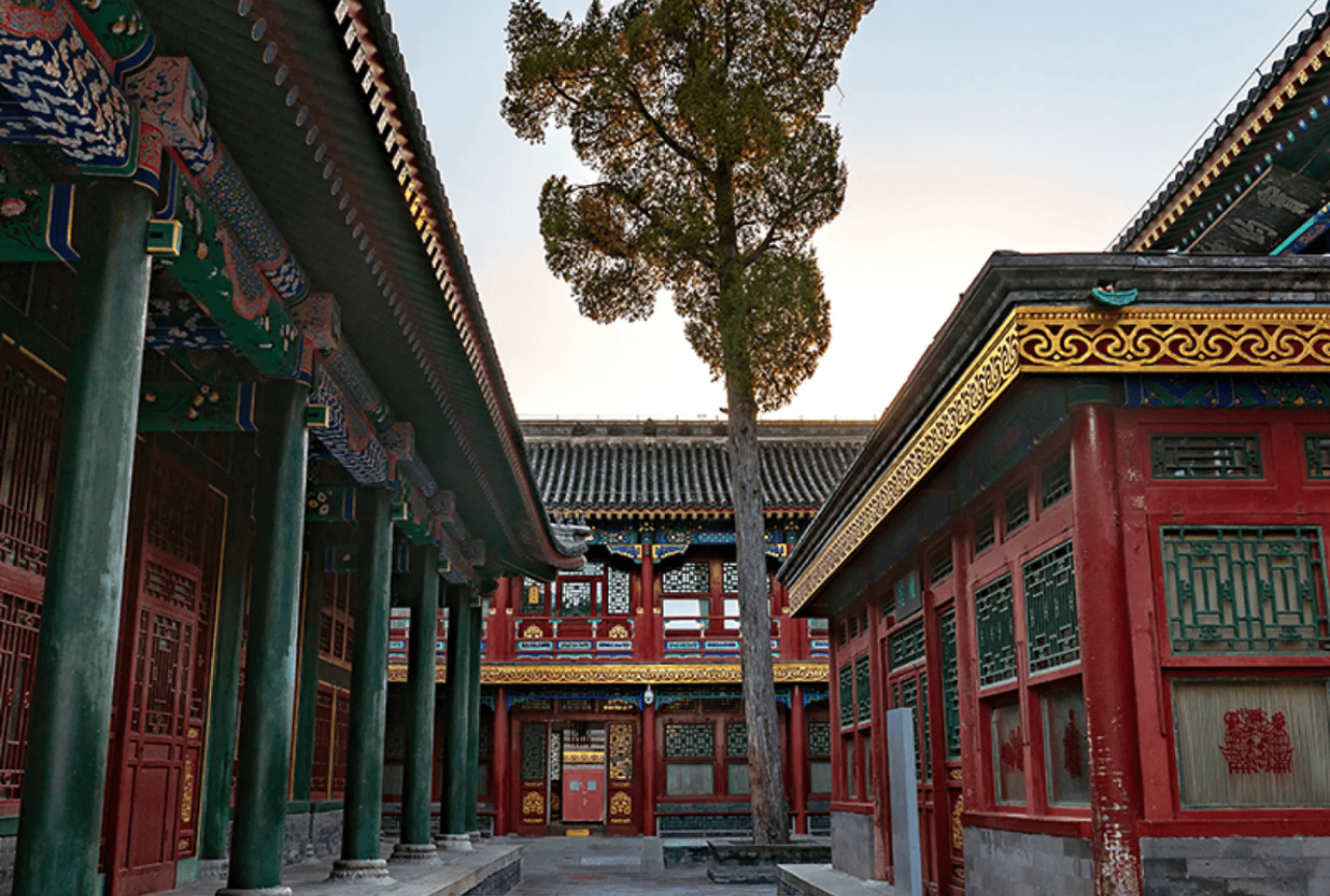 Beijing Prince Kung's Palace Museum Half-Day Tour 4