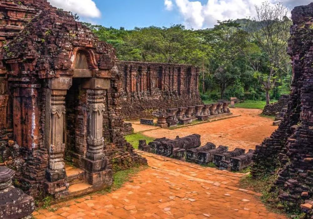 My Son Sanctuary Half Day Tour from Da Nang