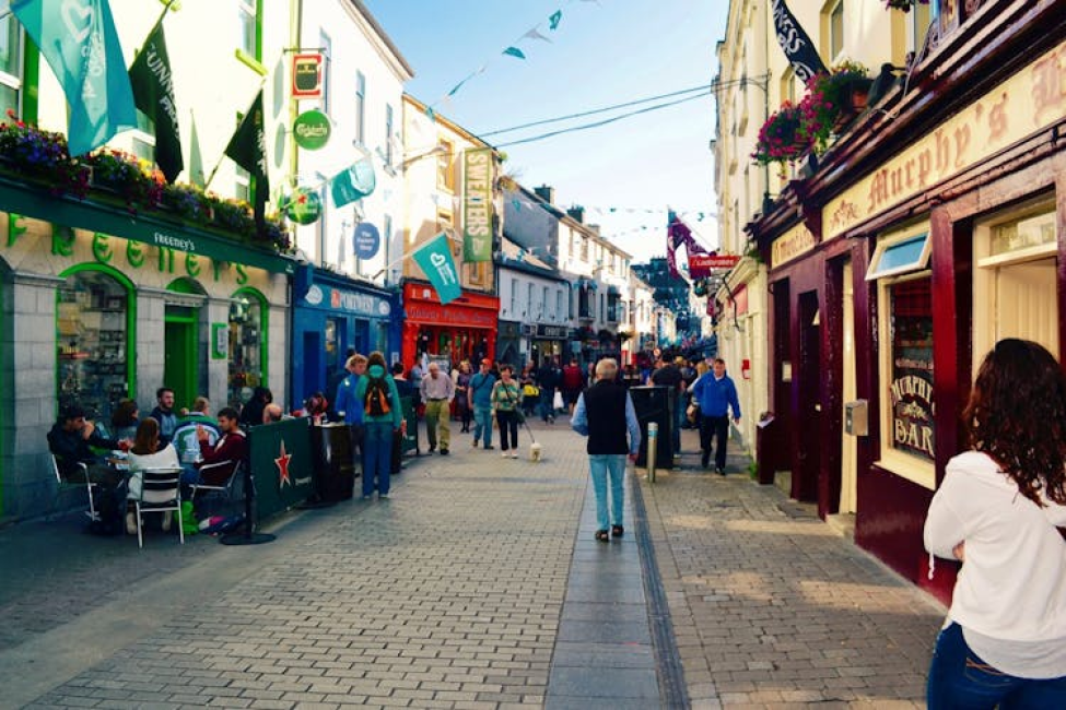 Cliffs of Moher, Doolin, Burren, and Galway Day Trip from Dublin