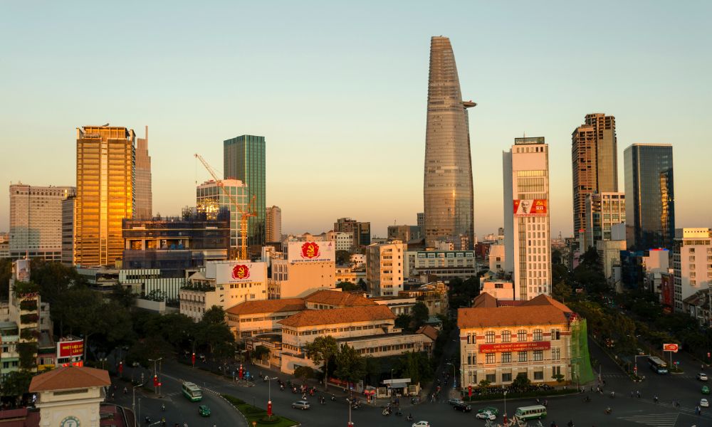 Check Out Saigon’s Real Corners by Scooter With Local – Celia/竹芝  (Chinese Guide) 4