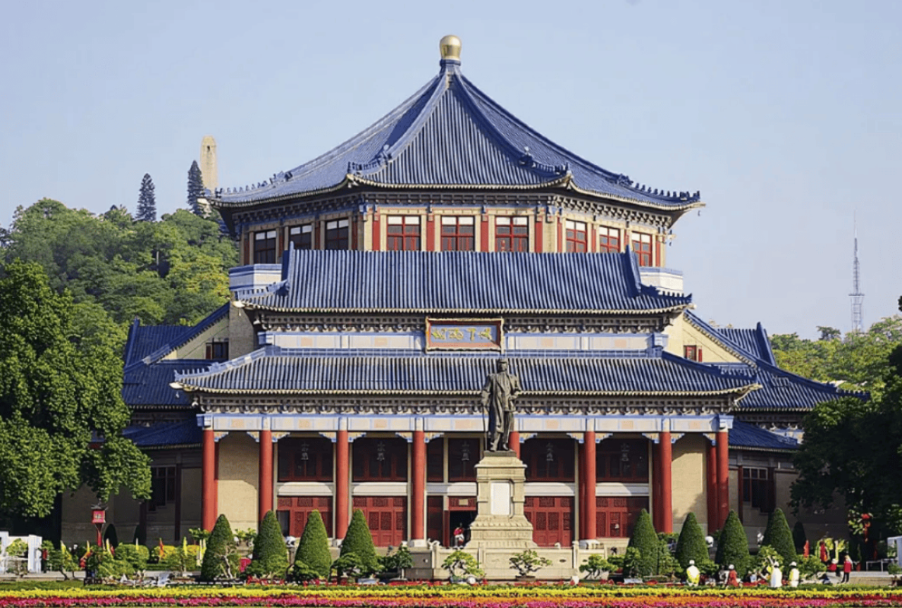 Flexible Guangzhou Private Day Tour: Glass Grand Canyon & Optional Landmark 4