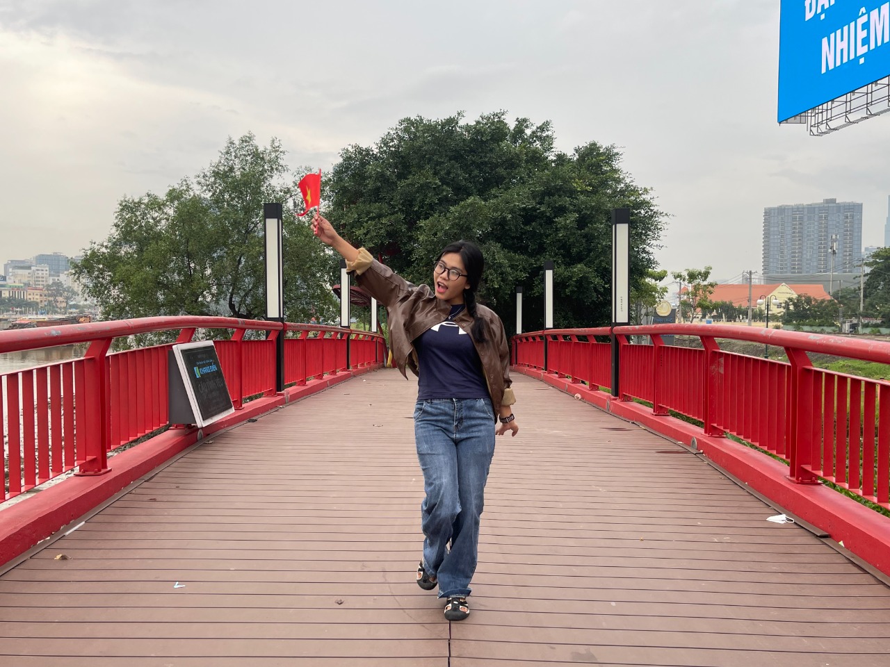 See the Real Saigon – Private Scooter Adventure with Happy 3
