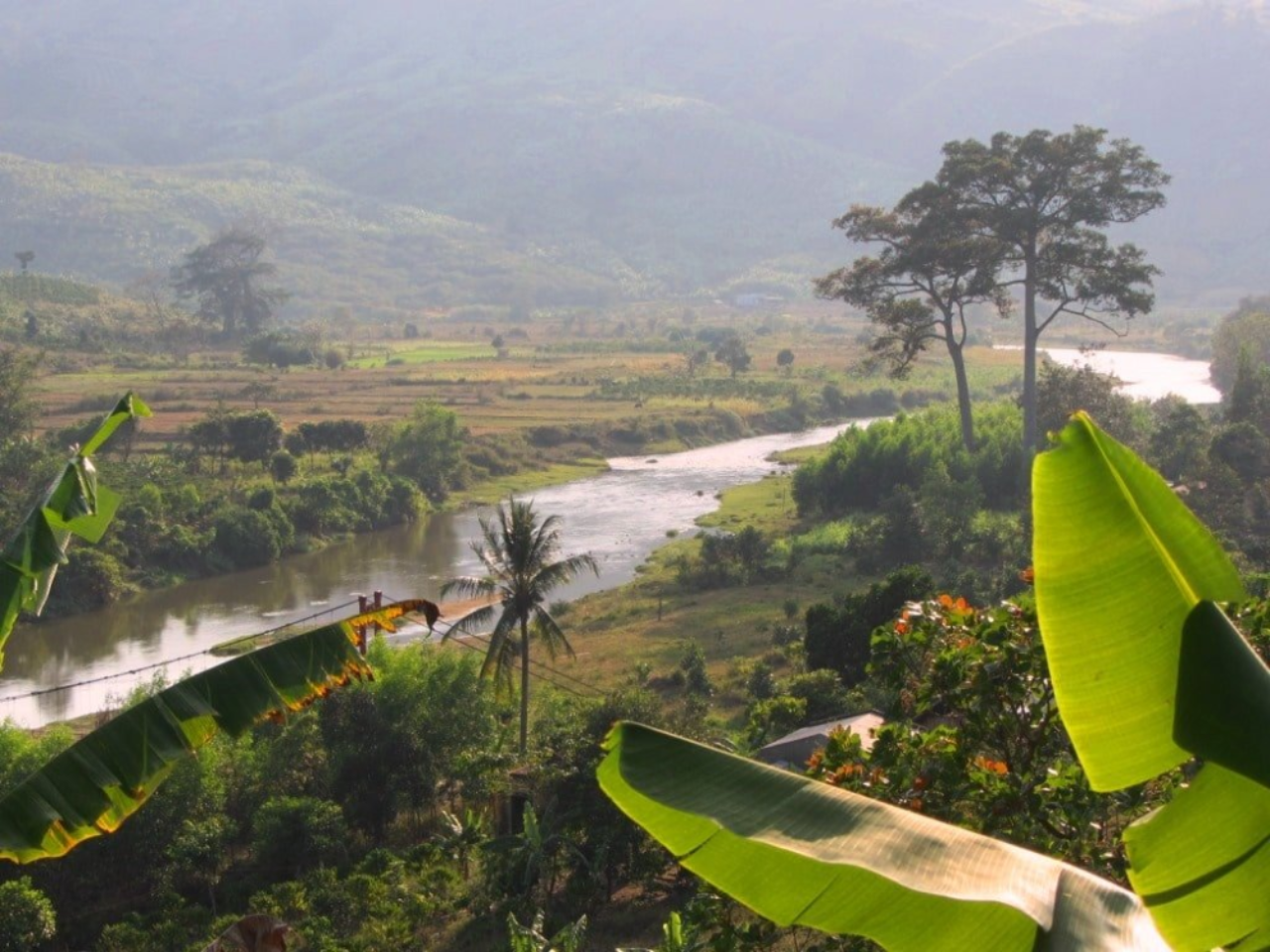 Sunset Stand Up Paddle Boarding in Nha Trang 3