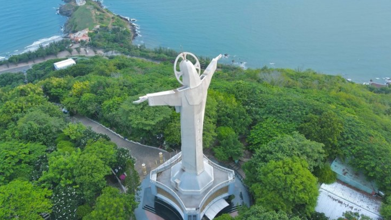 Vung Tau Full Day Tour from Ho Chi Minh
