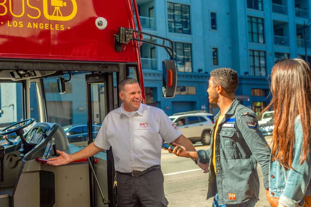 Los Angeles Big Bus Hop-On Hop-Off Tours (Open-Top) 3