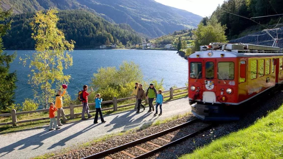 Swiss Alps Bernina Red Train and St. Moritz Full Day Tour from Milan 4