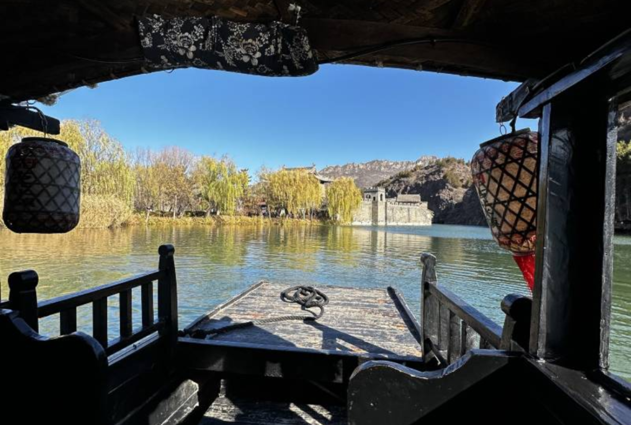 Gubei Water Town Day Trip with Optional Simatai Great Wall Night Tour and Lunch 3