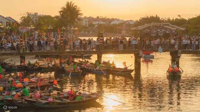 Discovering Hoi An's Charm by Bamboo Basket Boat & Lantern Boat Trip 2