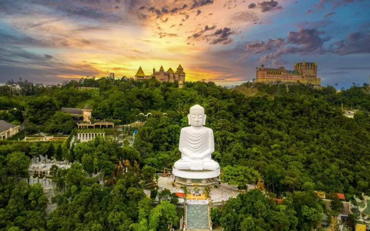 Sun World Ba Na Hills Self-Guided Day Tour From Da Nang 2