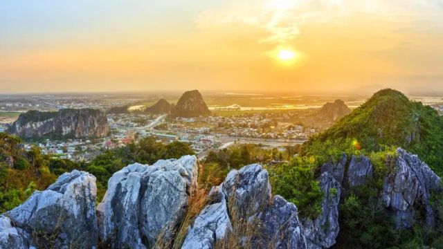 Marble Mountains and Monkey Mountains Sunset Tour from Hoi An
