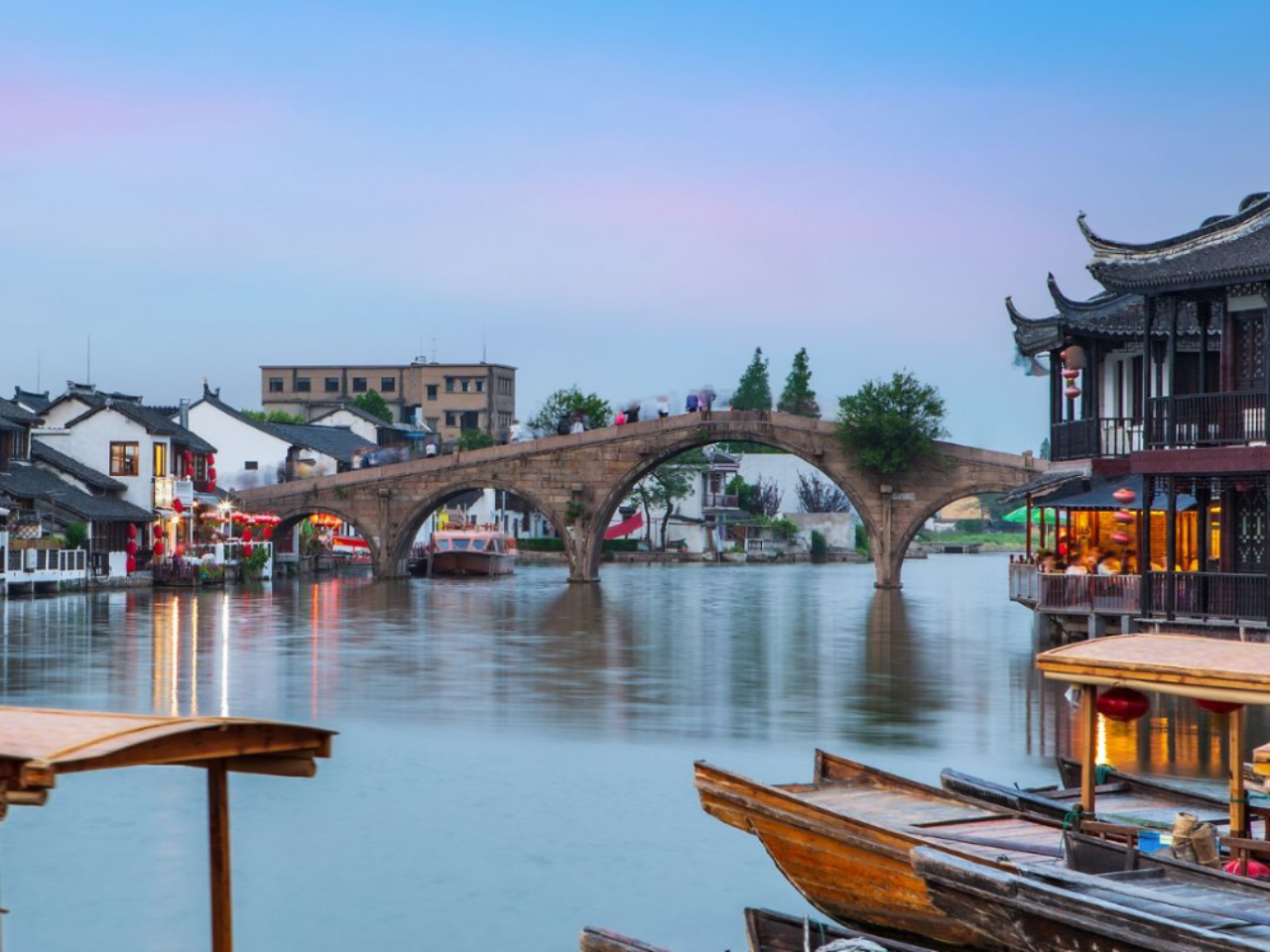Zhujiajiao & Yu Garden One-day Tour