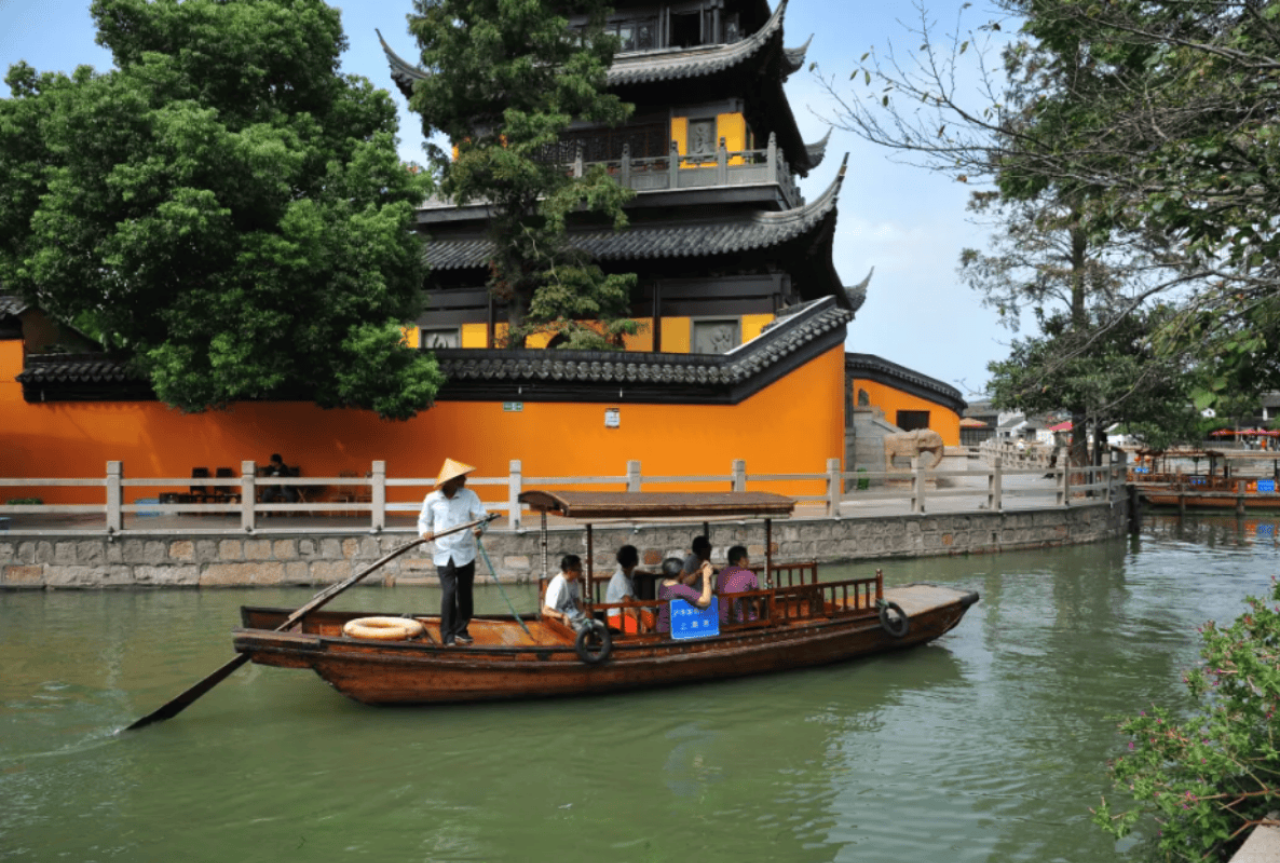 Zhujiajiao Water Town Half-Day Tour with Boat Ride from Shanghai
