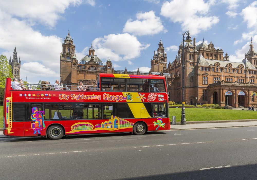 Edinburgh Hop-On Hop-Off City Sightseeing Bus Pass 3