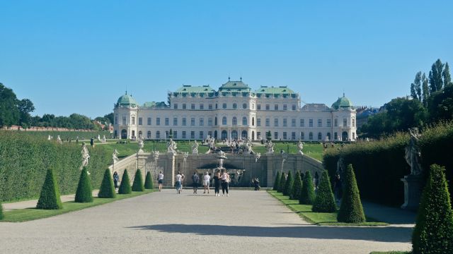 Belvedere Palace Ticket: Upper or Lower Palace | Vienna