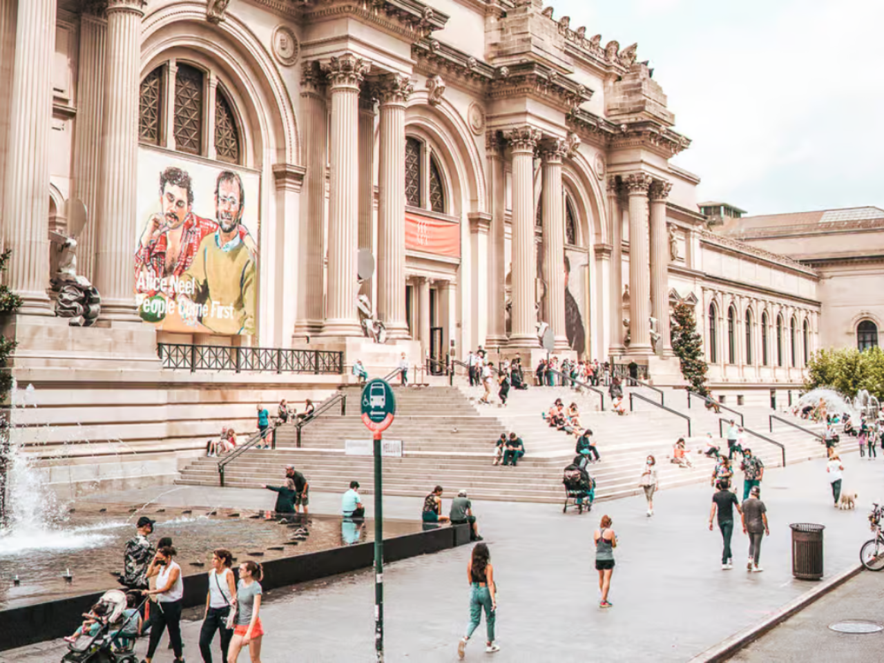 New York Big Bus Hop-On-Hop-Off Sightseeing Bus Tour 5