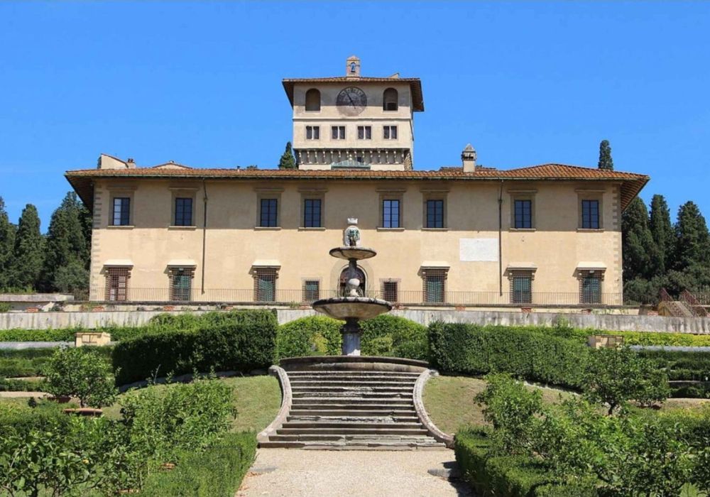 Footsteps of the Medici Walking Tour In Florence 3