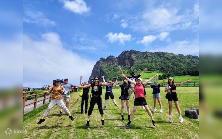 Jeju Healing UNESCO Small Group Day Tour (East/West/South) 3