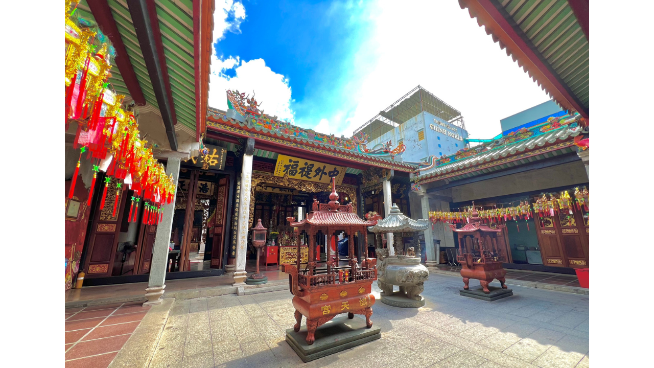 China Town Heritage Highlights by Car: Half-day Tour (English/Chinese) 3