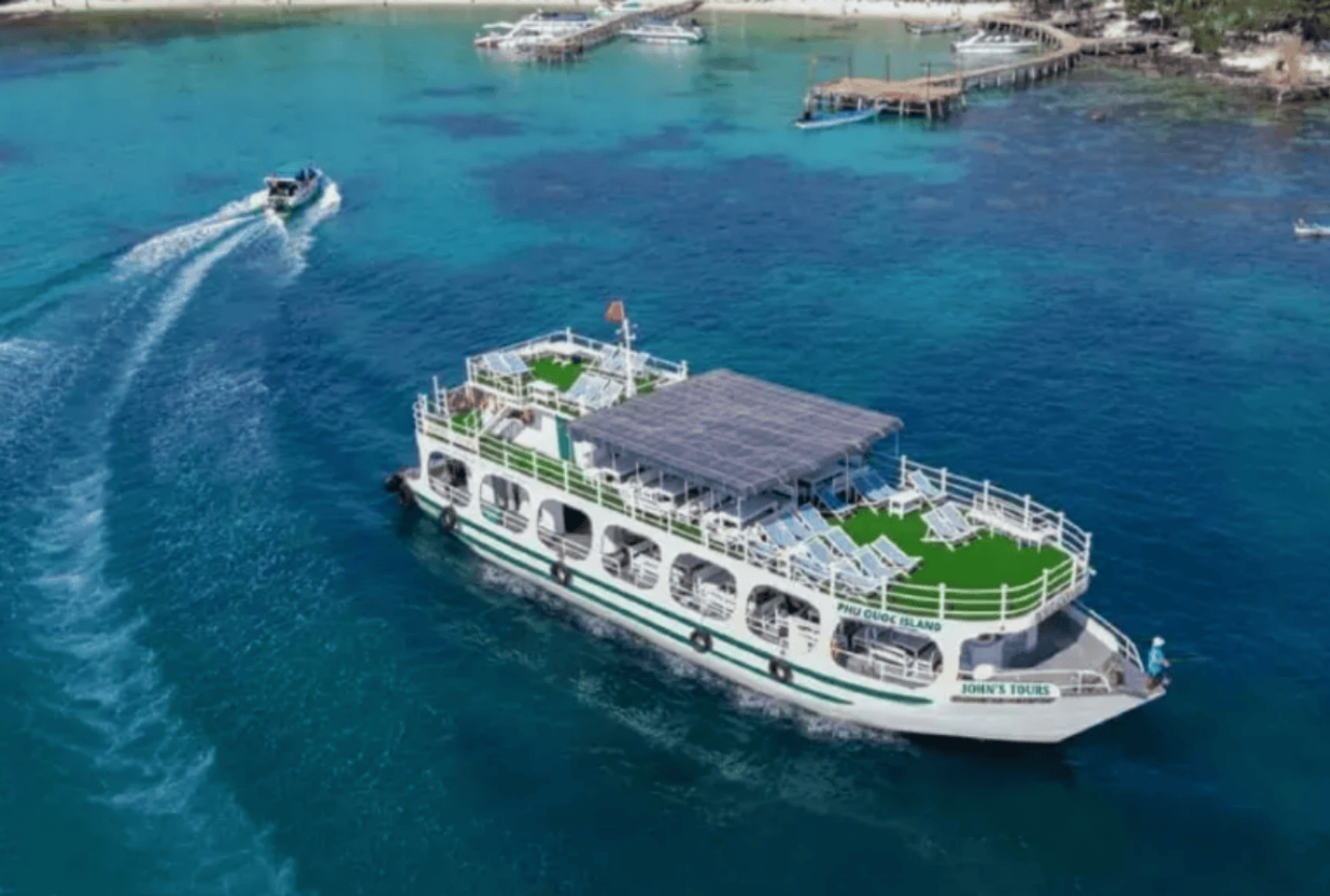 Phu Quoc 1-Day Big Boat Tour: Explore 2 Islands with Snorkeling, Fishing & Lunch 5