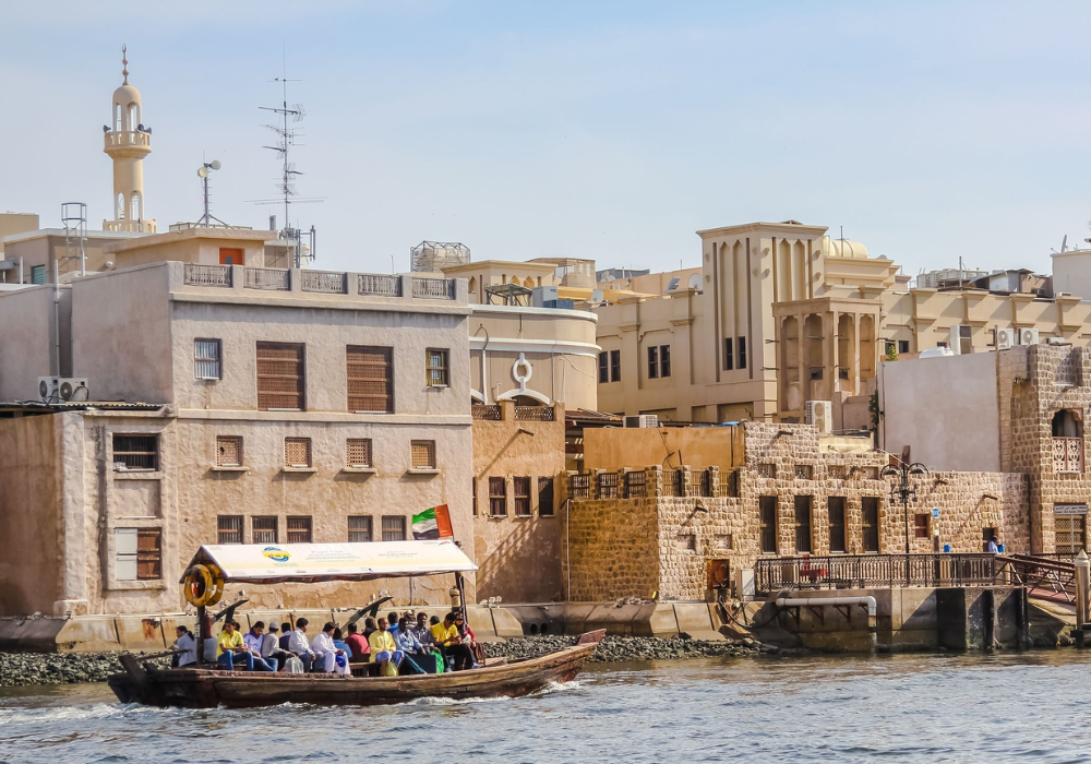Old Town Walking Tour with Souks, Abra Ride & Snacks 2