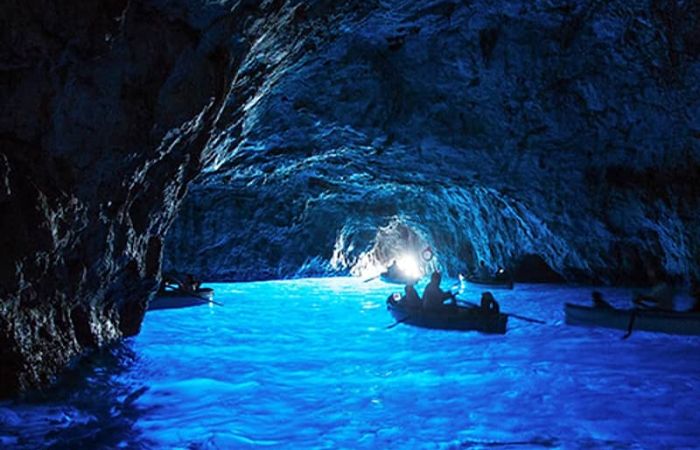 Capri Day Tour with the Blue Grotto from Rome 4