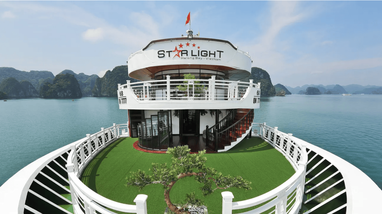 Starlight cruise overview