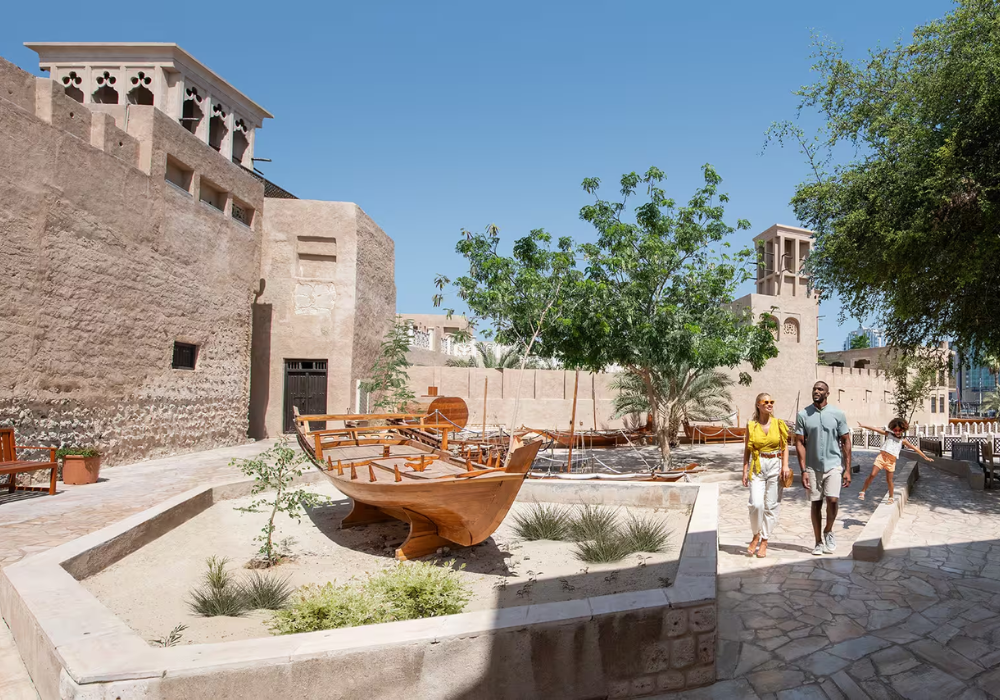 Old Town Walking Tour with Souks, Abra Ride & Snacks 3