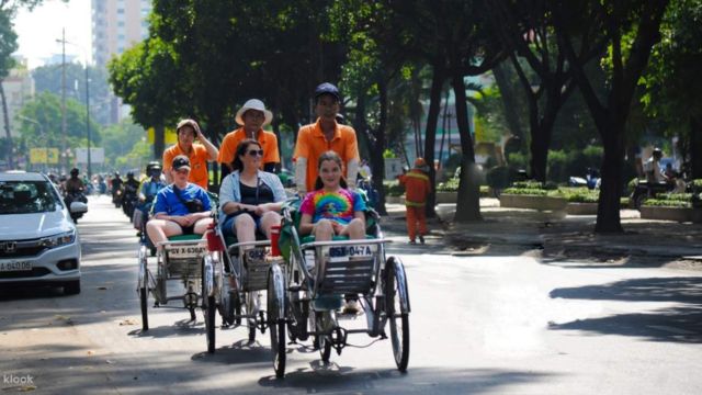 Saigon Cyclo Half Day Tour 2