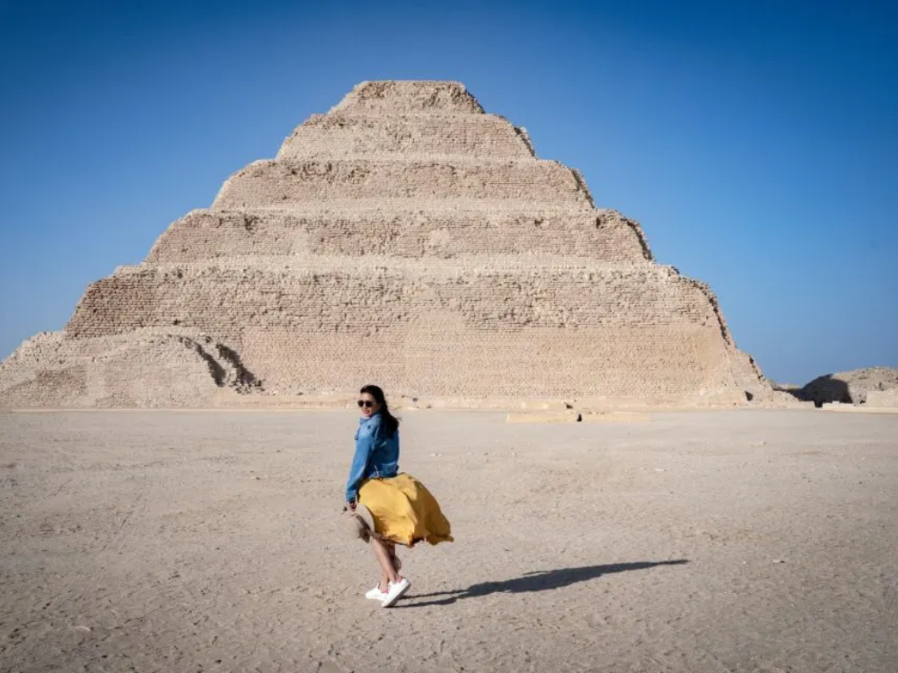 From Cairo: Pyramids of Giza, Sphinx, Saqqara & Memphis Tour 1