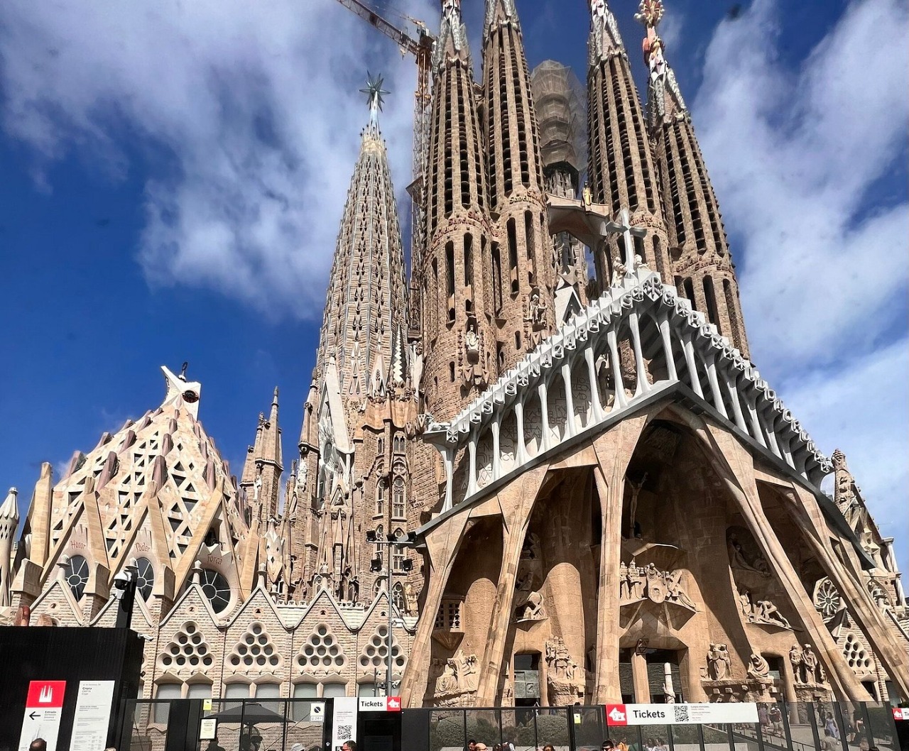 Barcelona Airport - Barcelona City Private Transfer | Spain 5