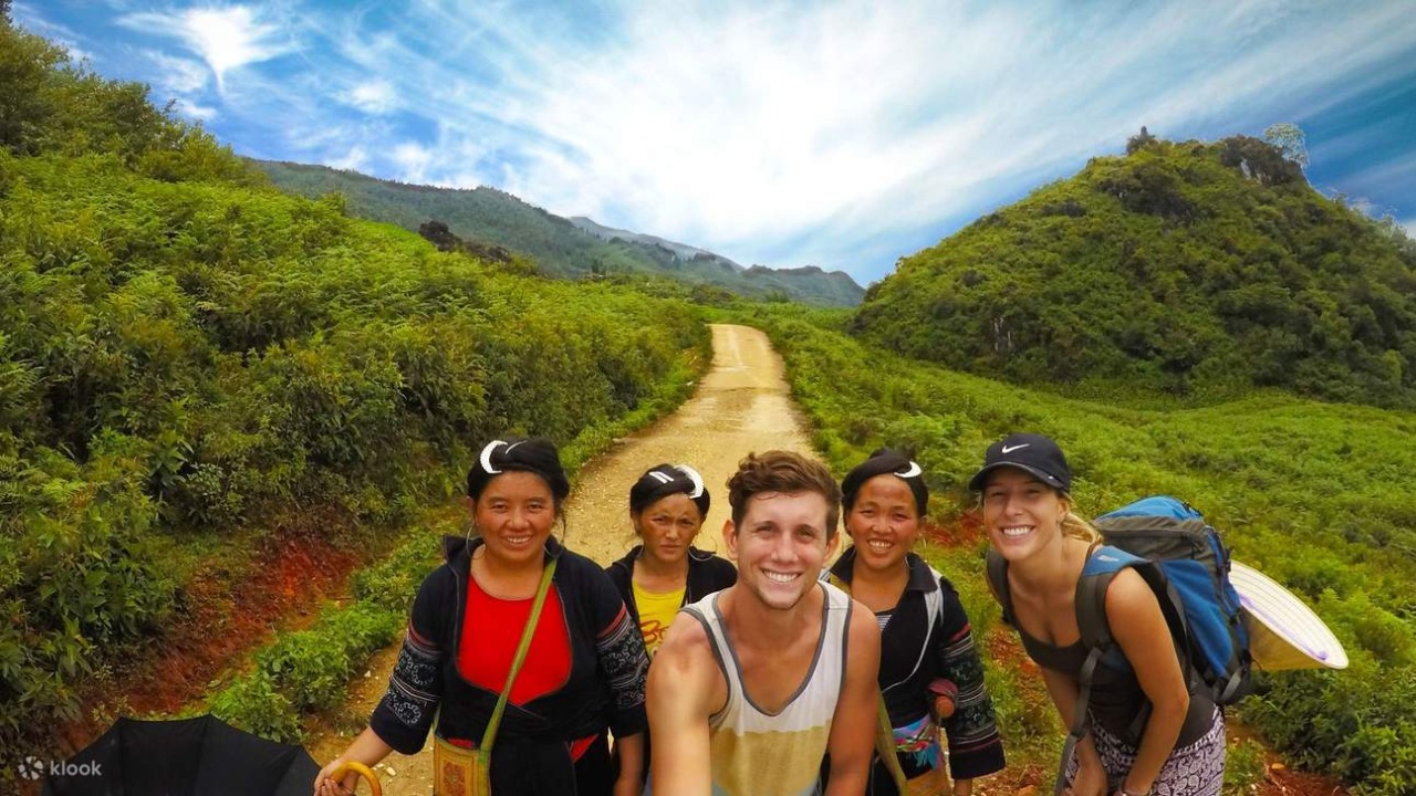 2D1N Sapa Trekking Tour by Bus from Hanoi