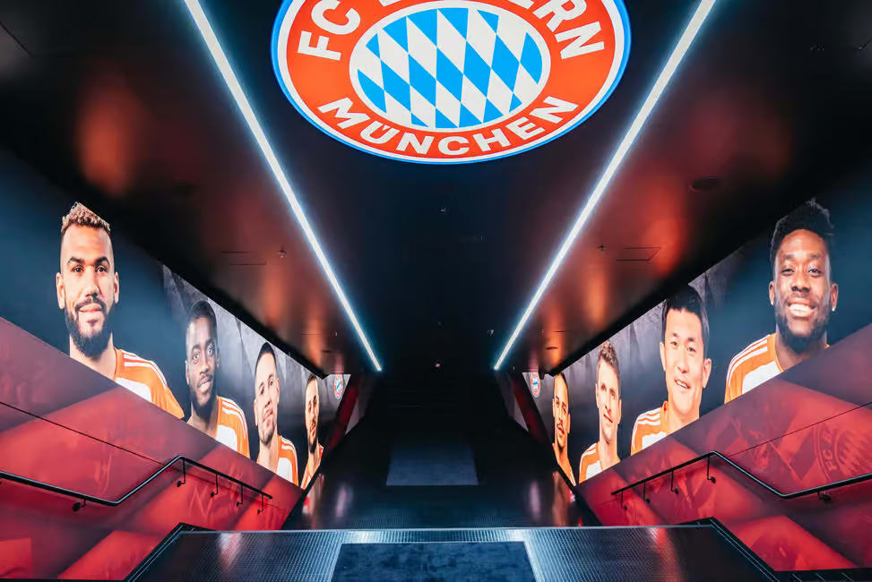 Munich city tour with self-guided visit of the FC Bayern Munich stadium 5