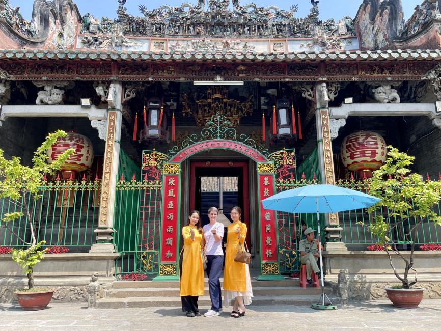 Female Aodai Rider Ho Chi Minh Hidden Gem Sightseeing Tour: Chinatown, Flower Market, Optional Local Food and Vietnamese Coffee Experience | Vietnam 3