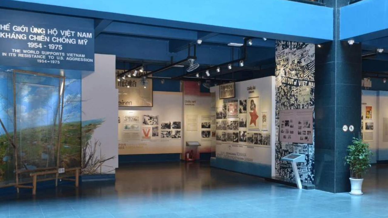 Saigon Instagram Half-day Tour with Iconic attractions in Ho Chi Minh City 5