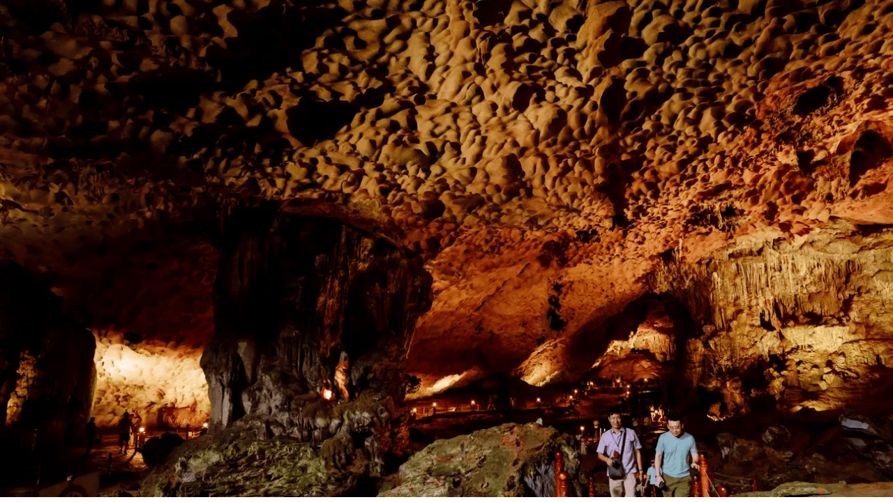 Paradise Cave