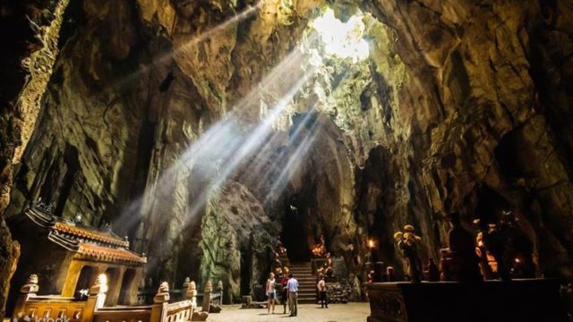 Marble Mountains and Monkey Mountains Sunset Tour from Hoi An 3