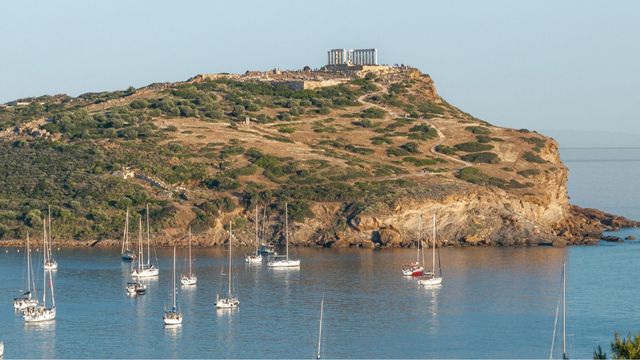 Cape Sounion and Temple of Poseidon tour from Athens 3