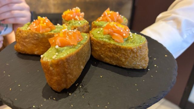 Borough Market and Bankside food tour in London