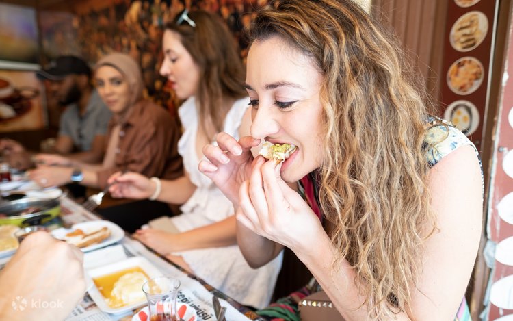 Istanbul Taste of Two Continents Food Tour: Spice Market & Ferry 3