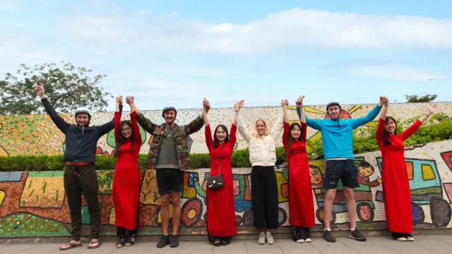 Hanoi Sightseeing Motorbike Tour