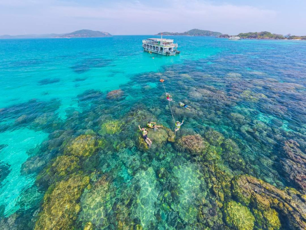 3 Island Hopping Buom, Gam Ghi, and May Rut Island Boat Day Tour 4