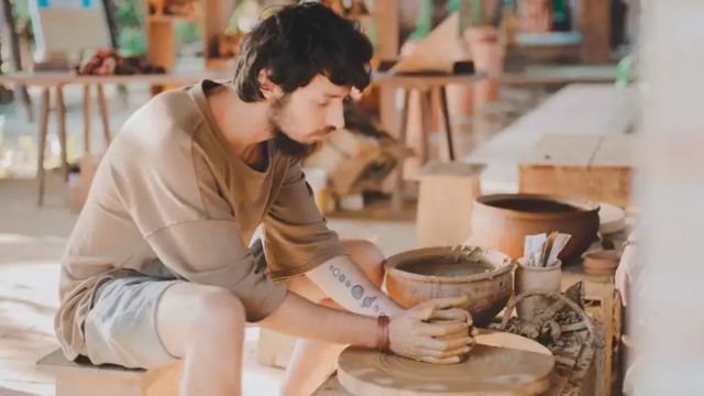 Private Half-Day Tour: Bat Trang Pottery Village 3