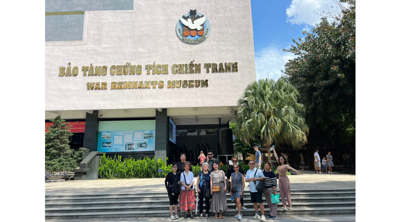 Saigon Historical Walking Tour: War Remnants Museum & Independence Palace 2