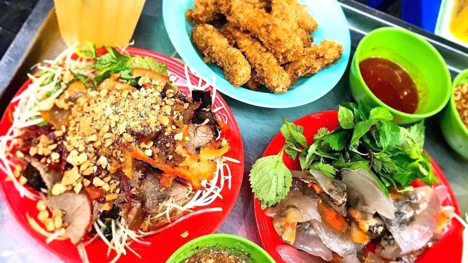 Half-Day Hanoi Street Food Tour | Vietnam 4