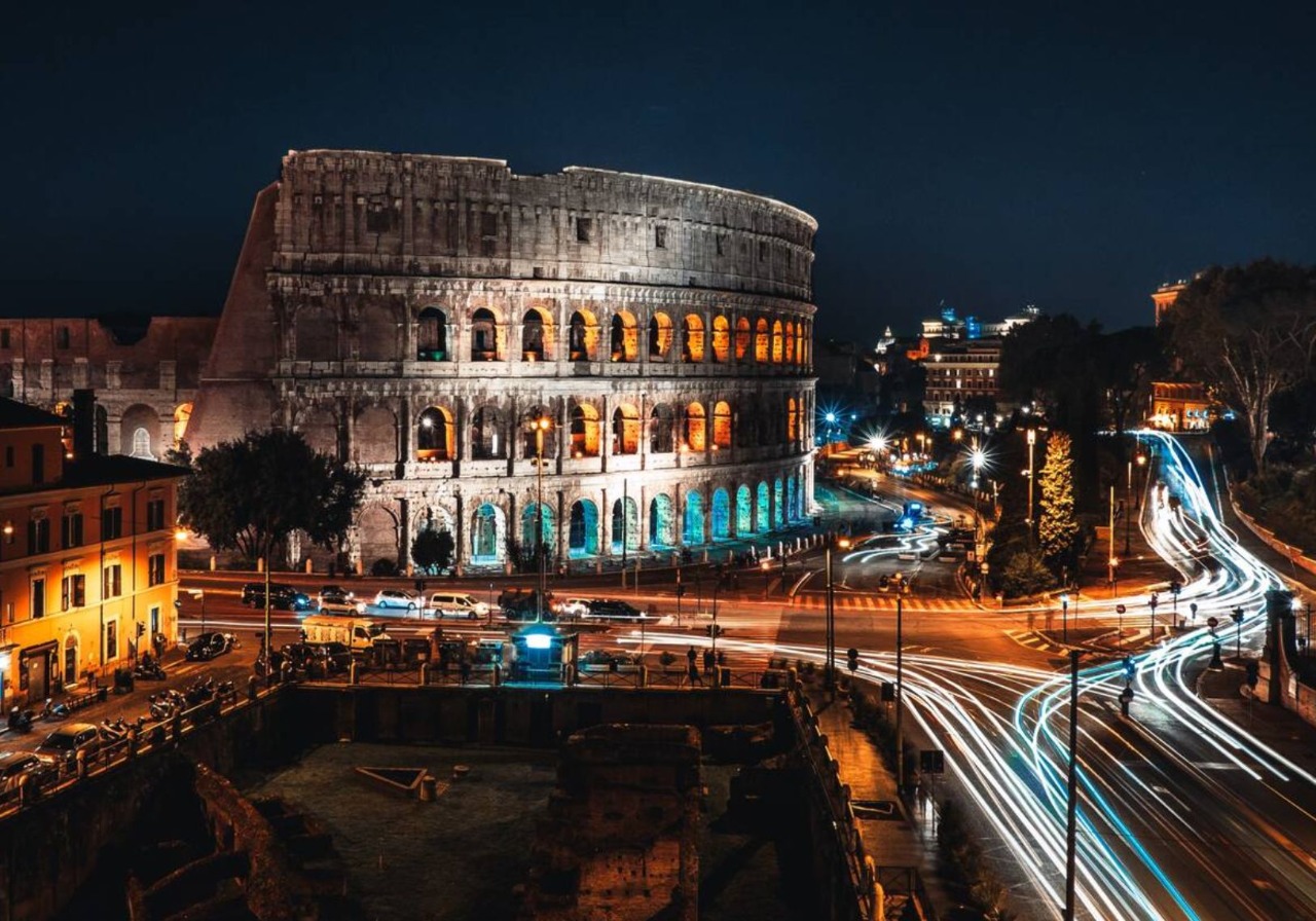 Rome City, Pantheon, and Trevi Fountain Night Tour 4