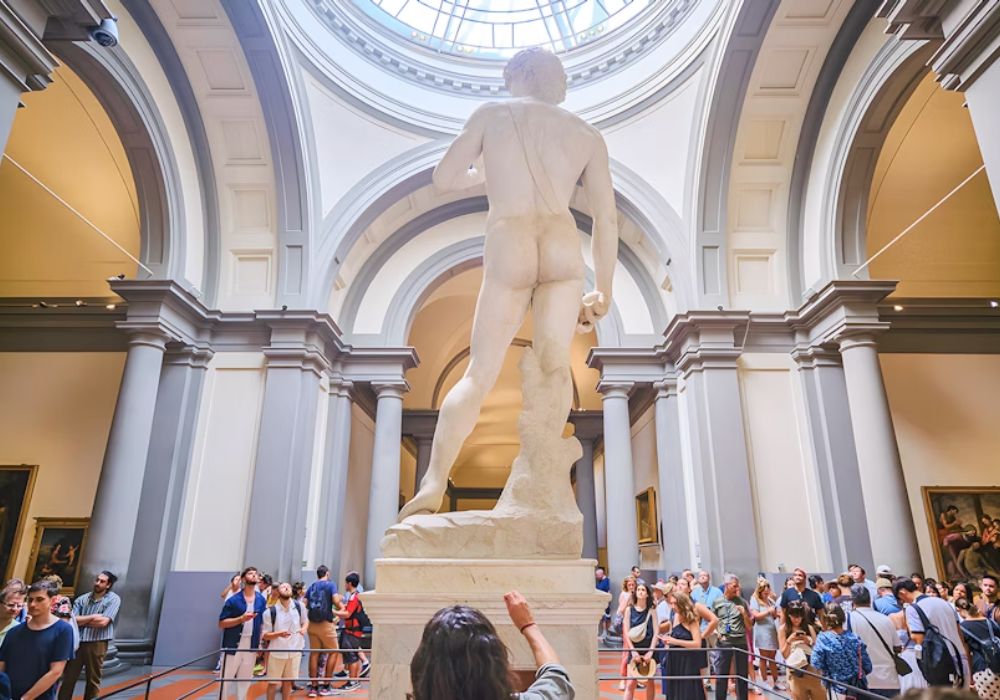 Florence’s Accademia Gallery tour with local guide 5