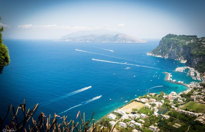 Capri Day Tour with the Blue Grotto from Rome 3