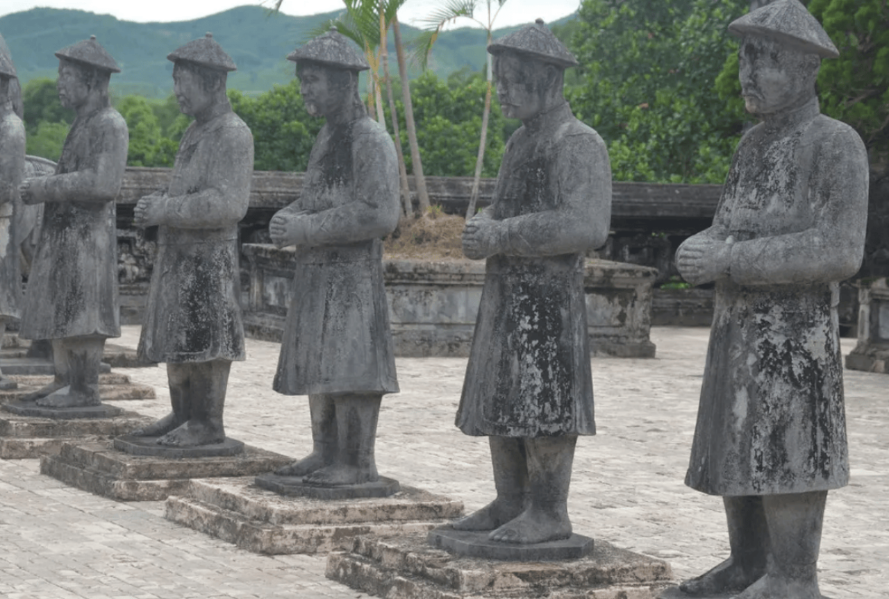 Hue City Day Tour from Da Nang with Chinese-speaking Guide 3